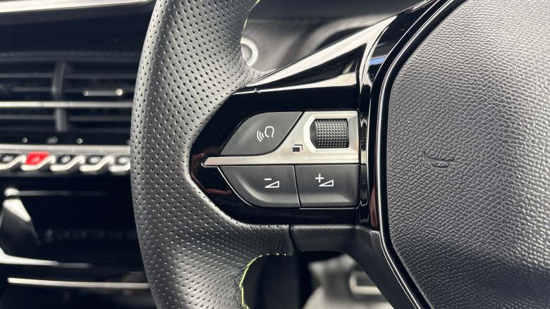 Peugeot 2008 100kW GT 50kWh 5dr Auto Electric Estate